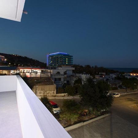 The Azure Blue Apt Faliraki Bagian luar foto