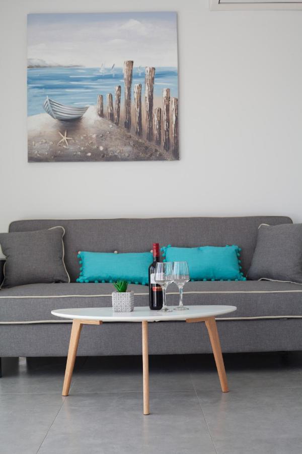 The Azure Blue Apt Faliraki Bagian luar foto