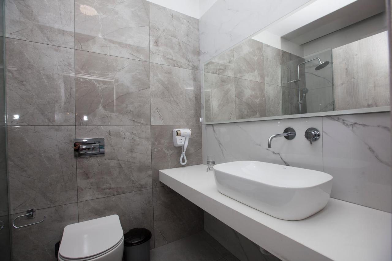 The Azure Blue Apt Faliraki Bagian luar foto
